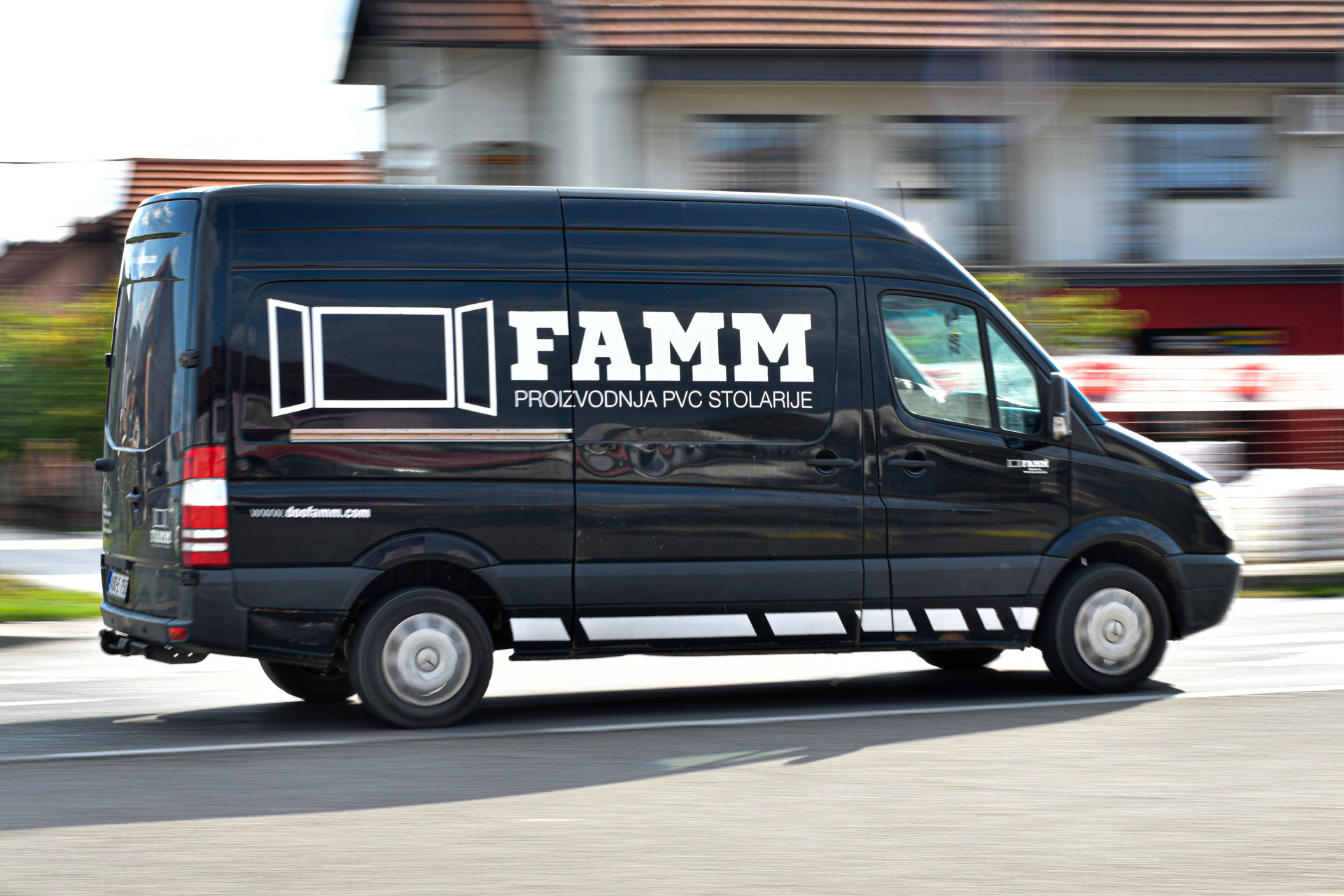 FAMM Dostava